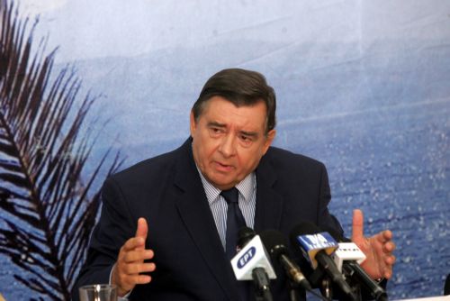 Επιλογές ήττας χαρακτήρισε τις κινήσεις Σαμαρά ο Γ.Καρατζαφέρης