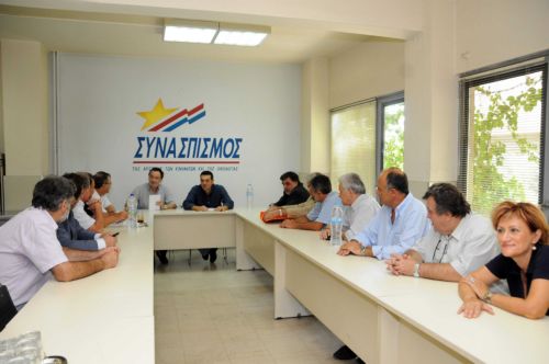 Νέα επίθεση Τσίπρα κατά του μνημονίου, έπειτα από συνάντηση με την ΑΔΕΔΥ