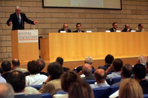 Διχασμένη πλέον η κοινή γνώμη ως προς την αναγκαιότητα του μνημονίου