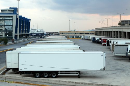 Τη Δευτέρα οι αποφάσεις των μεταφορέων για εβδομαδιαία αναστολή κινητοποιήσεων