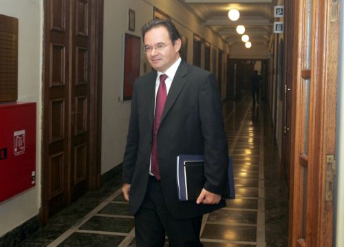 Με αλλαγές σε ποσά και δόσεις κατατίθεται στη Βουλή το νομοσχέδιο για την περαίωση