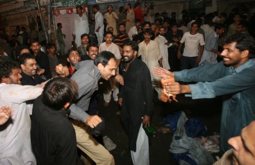 Βομβιστικές επιθέσεις συγκλόνισαν τη Λαχώρη του Πακιστάν