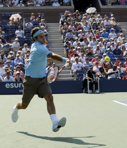 Συνεχίζει ακάθεκτος ο Φέντερερ στο US Open