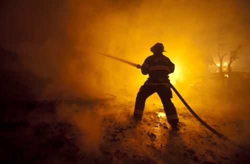 Στους έξι ανήλθαν οι νεκροί από φωτιά που προκλήθηκε από έκρηξη στο Σαν Φρανσίσκο