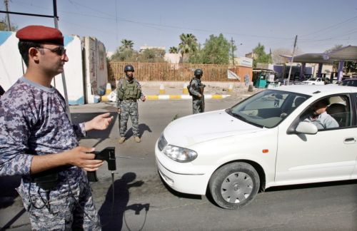 Τουλάχιστον 29 νεκροί από διπλή επίθεση με παγιδευμένα αυτοκίνητα στη Βαγδάτη