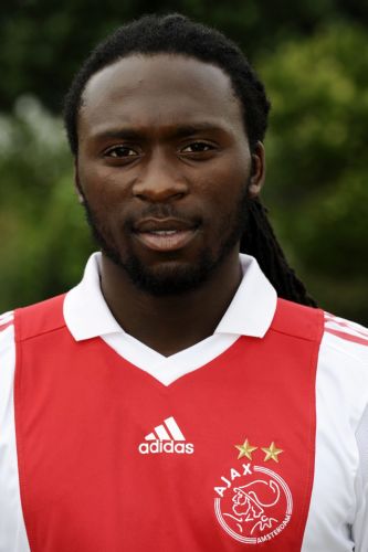 Καρδιακή προσβολή υπέστη ο Εβάντερ Σνο του Αγιαξ