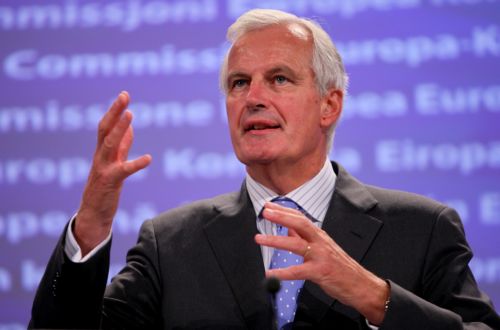 Περισσότερους περιορισμούς και διαφάνεια προωθεί για short selling και CDS η Κομισιόν