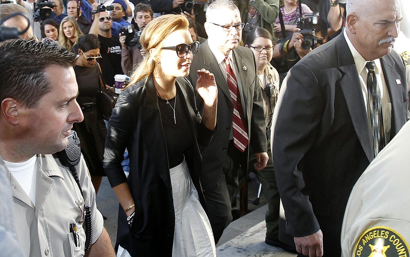 Αποφυλακίστηκε μετά την καταβολή εγγύησης η ηθοποιός Λίντσεϊ Λόχαν