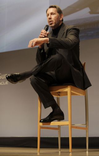 Ο Ελισον εισβάλλει στα χωράφια της (ακέφαλης) Hewlett Packard