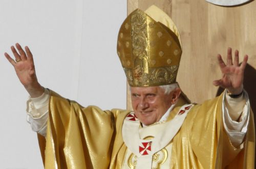 Δεν έπεισε τα θύματα η παραδοχή του Πάπα για «αργή αντίδραση» στις υποθέσεις παιδεραστίας