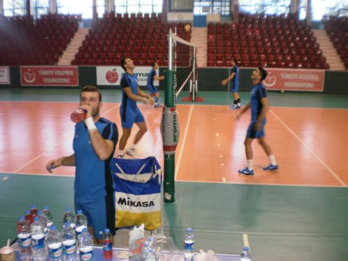 Πάτησε Άγκυρα η Εθνική βόλεϊ για τη μάχη με την Τουρκία