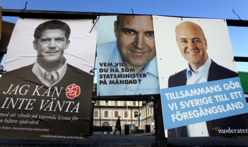 Προς επανεκλογή οδεύουν oι κεντροδεξιοί στη Σουηδία, στοίχημα η δύναμη της ακροδεξιάς