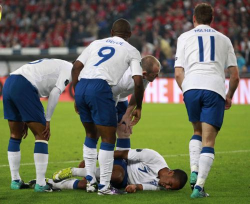 Έως και έξι εβδομάδες εκτός δράσης ο Γουόλκοτ