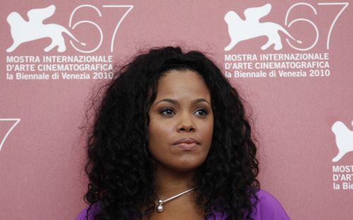 Έκλεψε τις εντυπώσεις στη Μόστρα η «Μαύρη Αφροδίτη»