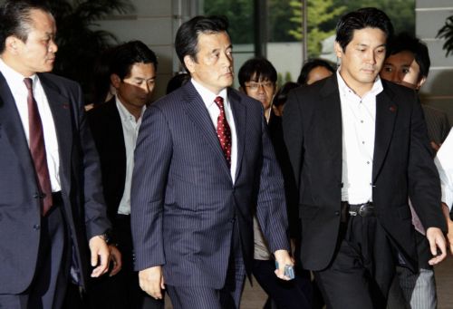 Σε ευρύ κυβερνητικό ανασχηματισμό προχωρά η Ιαπωνία