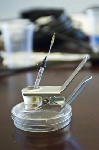 Φωτοβολταϊκά νέας τεχνολογίας συναρμολογούνται και επιδιορθώνονται μόνα τους