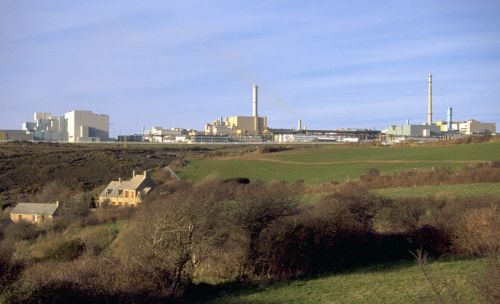 Επτά άτομα, ανάμεσά τους δύο Γάλλοι πολίτες, απήχθησαν στο βόρειο Νίγηρα