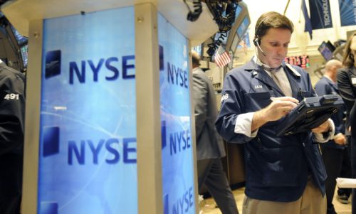 Μικρή υποχώρηση στις ευρωπαϊκές αγορές και τη Γουόλ Στριτ την Τετάρτη