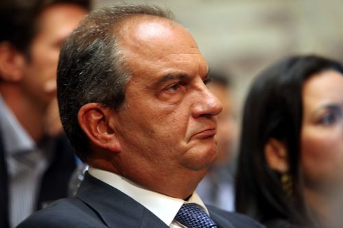 Εν αναμονή της επιστολής Κ.Καραμανλή για την υπόθεση Βατοπαιδίου