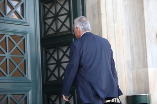 Αντιπαράθεση στην Εξεταστική για τη Siemens με αφορμή την κατάθεση Σανιδά