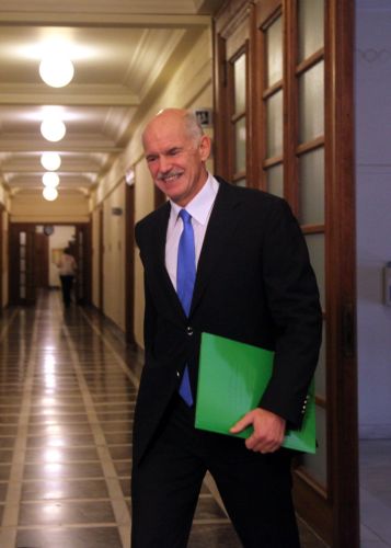 Χωρίς χαλάρωση θα συνεχιστεί η προσπάθεια εξυγίανσης, υπογραμμίζει ο πρωθυπουργός