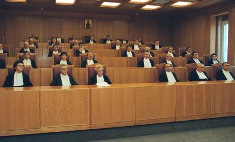 Νέες προσφυγές στο Συμβούλιο της Επικρατείας κατά του μνημονίου