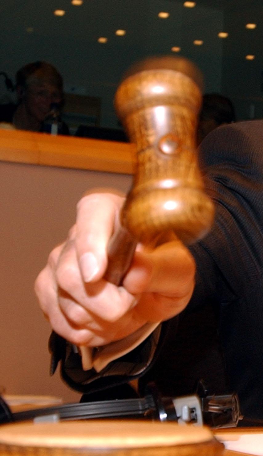 Σε ειδική ομάδα εισαγγελέων η διερεύνηση υποθέσεων διαφθοράς στο Δημόσιο