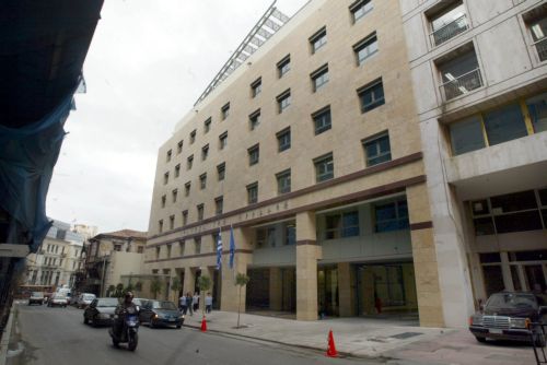 Στο τέλος Οκτωβρίου τα νέα stress test των ελληνικών τραπεζών