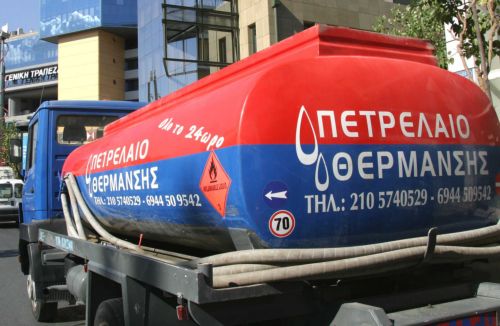 Η αύξηση της φορολογίας εκτοξεύει την τιμή του πετρελαίου θέρμανσης