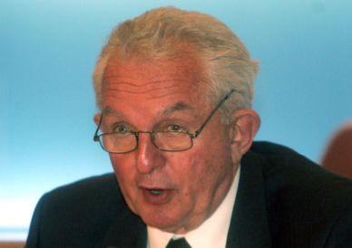 Σημαντικές αλλαγές στο εργασιακό καθεστώς του ΟΤΕ, προανήγγειλε ο Π.Βουρλούμης