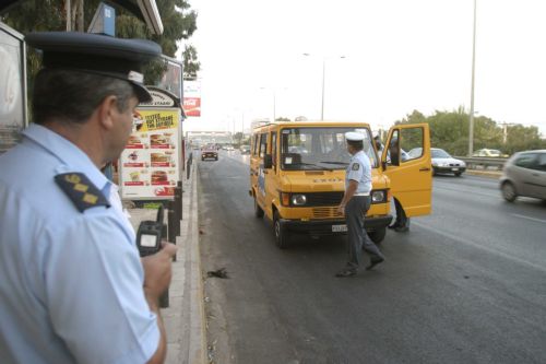 Αυστηροί έλεγχοι της τροχαίας για τα σχολικά λεωφορεία από τη Δευτέρα