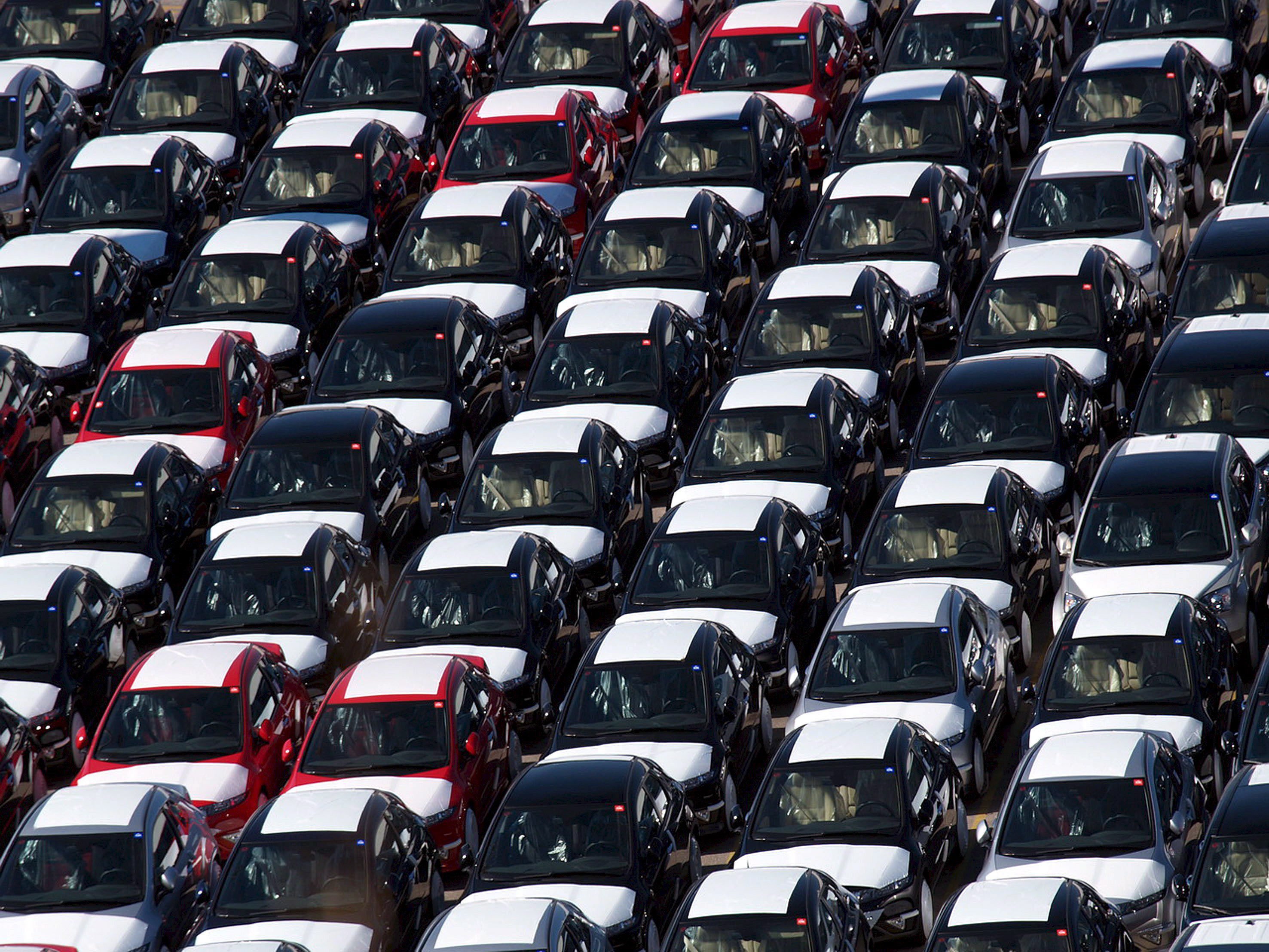 Νέα πτώση πωλήσεων το Σεπτέμβριο στην αγορά αυτοκινήτου