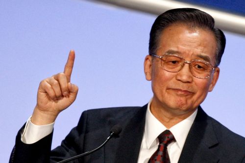 Στην Αθήνα το Σάββατο ο Γουέν Ζιαμπάο με το βλέμμα σε νέες κινέζικες επενδύσεις στην Ελλάδα