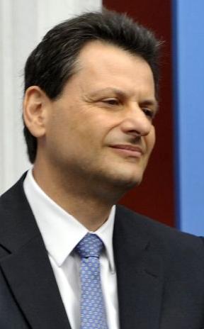 Μη ρεαλιστική η θέση περί μηδενισμού του ελλείμματος, επαναλαμβάνει ο Θ.Σκυλακάκης