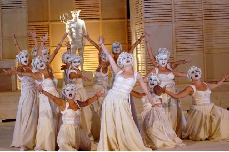 «Νεφέλες» στο Ηρώδειο για τα 50 χρόνια από την ίδρυση της Κυπριακής Δημοκρατίας