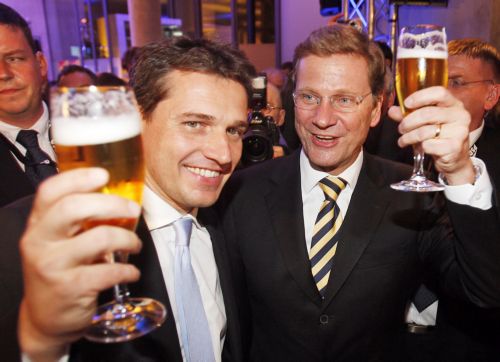 Αστική ένωση με το σύντροφό του τέλεσε ο Γερμανός υπουργός Εξωτερικών