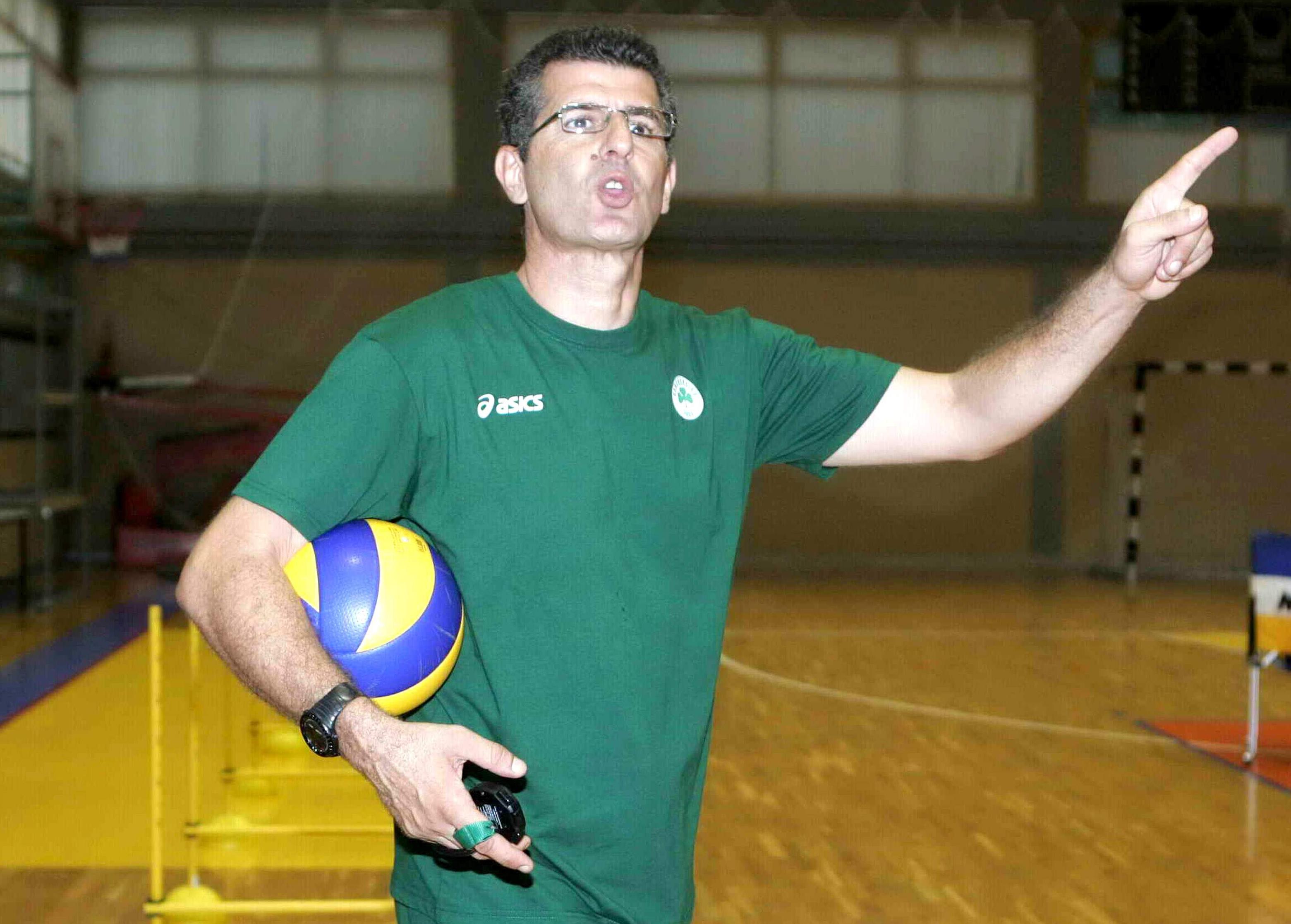 «Έπιασαν» δουλειά στις προπονήσεις της ομάδας βόλεϊ του ΠΑΟ