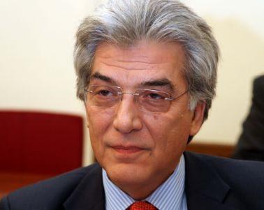 Αυξήσεις έως 25% στα τιμολόγια της ΔΕΗ έρχονται το 2013