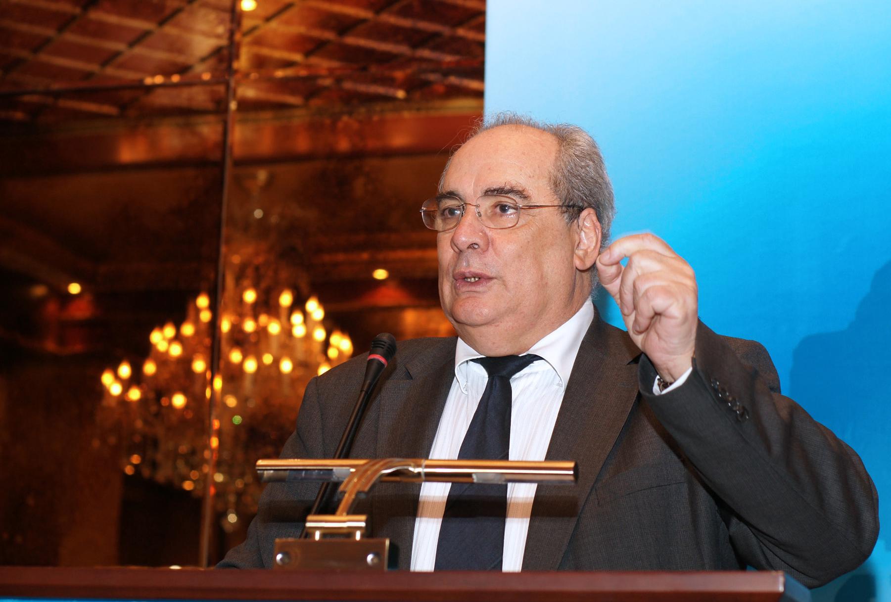 Την υποψηφιότητά του για το δήμο Πειραιά ανακοίνωσε ο Βασίλης Μιχαλολιάκος