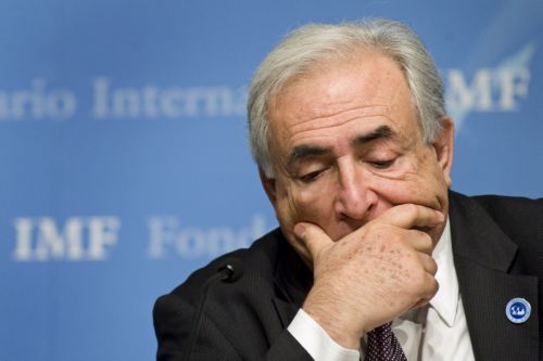 Στο στόχαστρο του ΔΝΤ οι οίκοι πιστοληπτικής αξιολόγησης