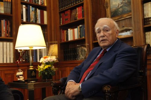 Στη Λευκωσία ο Κ.Παπούλιας για τα 50 χρόνια από την ίδρυση της Κυπριακής Δημοκρατίας