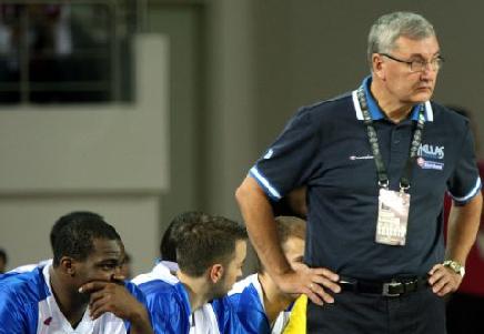 Δεν μπορούν να μας μειώνουν, η απάντηση του Διαμαντίδη στον Μπλατ