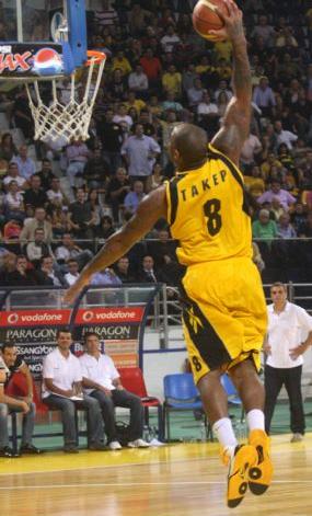 Κοντά στους ομίλους του EuroCup ο Άρης, 78-74 την Ακαντέμικ στη Βουλγαρία