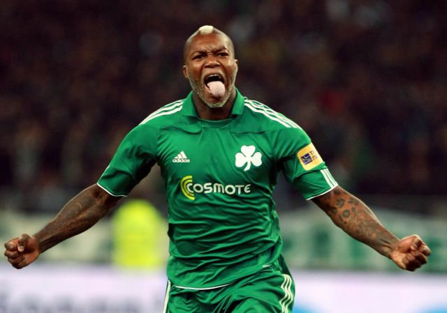 Oι Αγγλοι στέλνουν τον Σισέ στην Αστον Βίλα