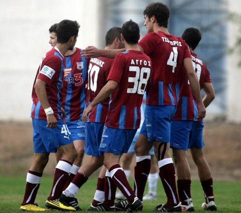 Σε απόσταση αναπνοής από την κορυφή η Ρόδος, ισόπαλα τα ντέρμπι