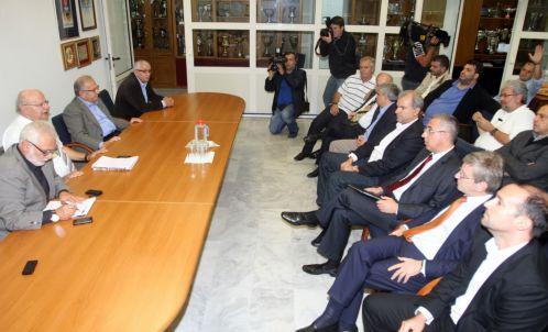 «Ενωμένοι σαν γροθιά» είπε ο Βασιλακόπουλος στους προέδρους των ΚΑΕ της Α1