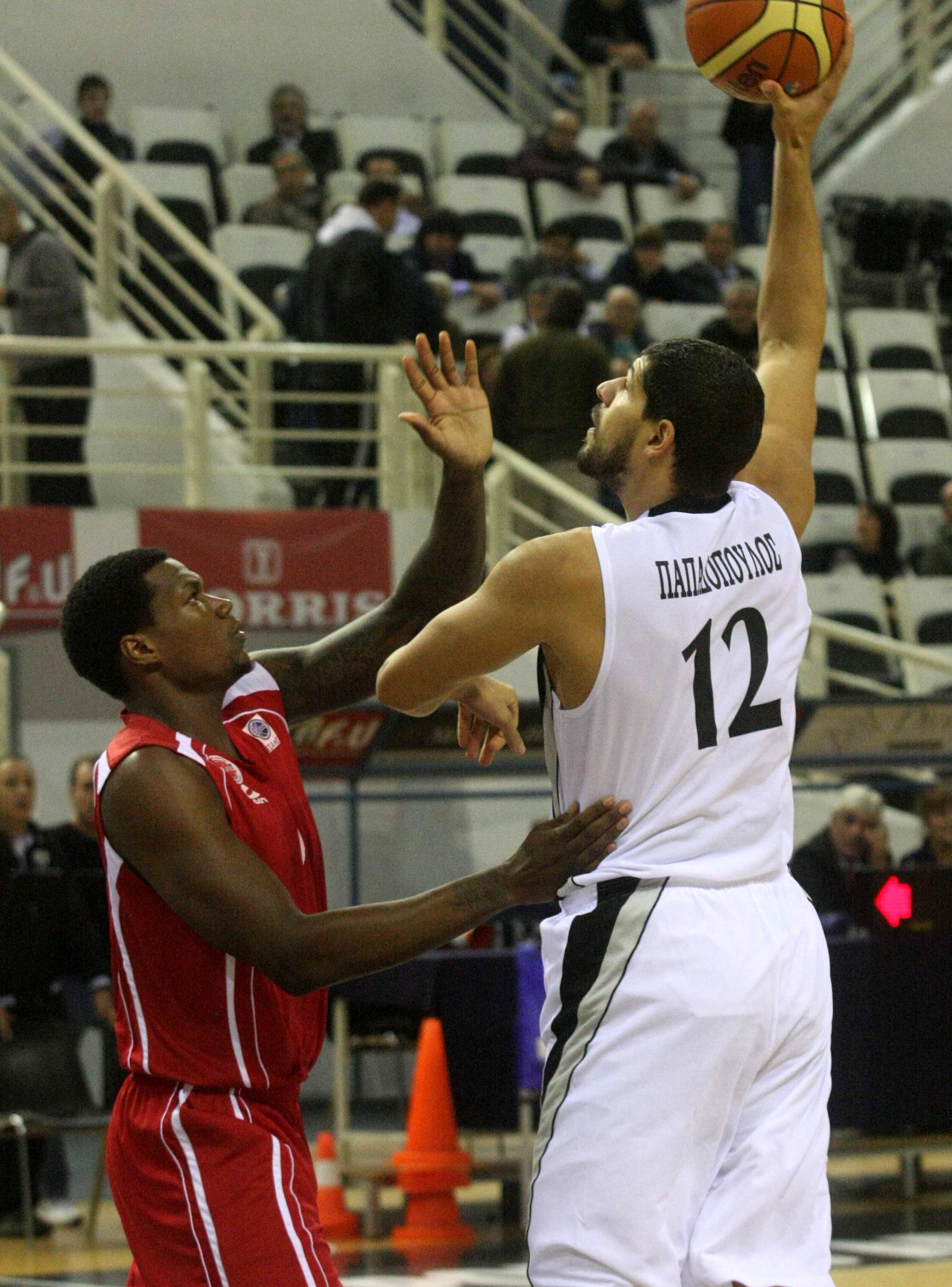 Ο ΠΑΟΚ «καθάρισε» τον Ίκαρο στο 4ο δεκάλεπτο και πέρασε στα ημιτελικά