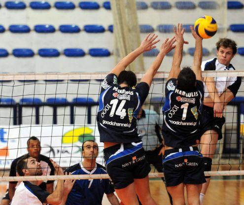 Νικηφόρο το… τρίτο ντεμπούτο του Λεώνη στον πάγκο του Ηρακλή