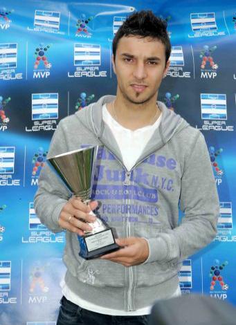 Με το μυαλό στο ντέρμπι, ο άτυχος Σκόκο παρέλαβε τα βραβεία του