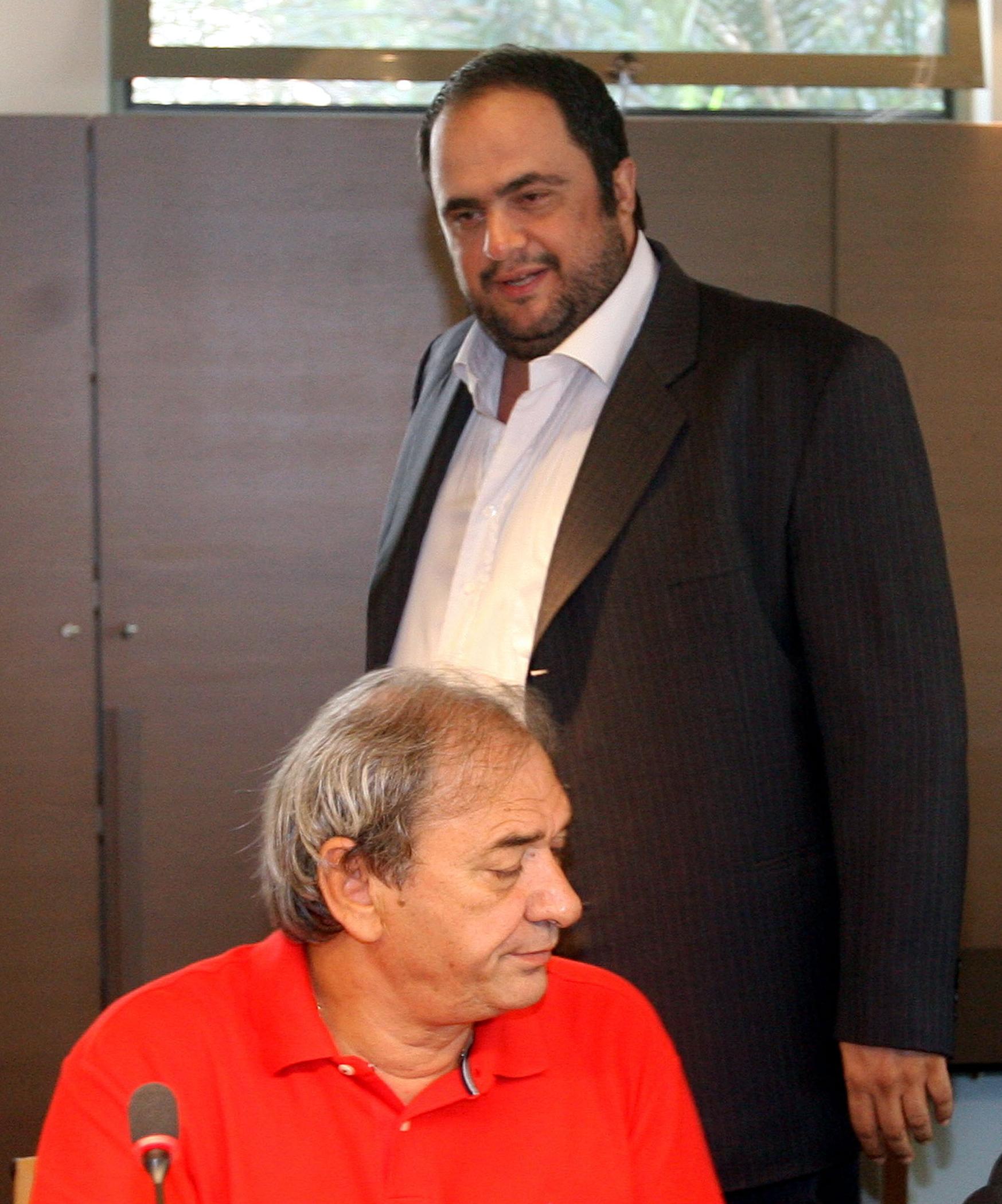 Ικανοποίηση στην «Football League» από τη συνάντηση με Μαρινάκη